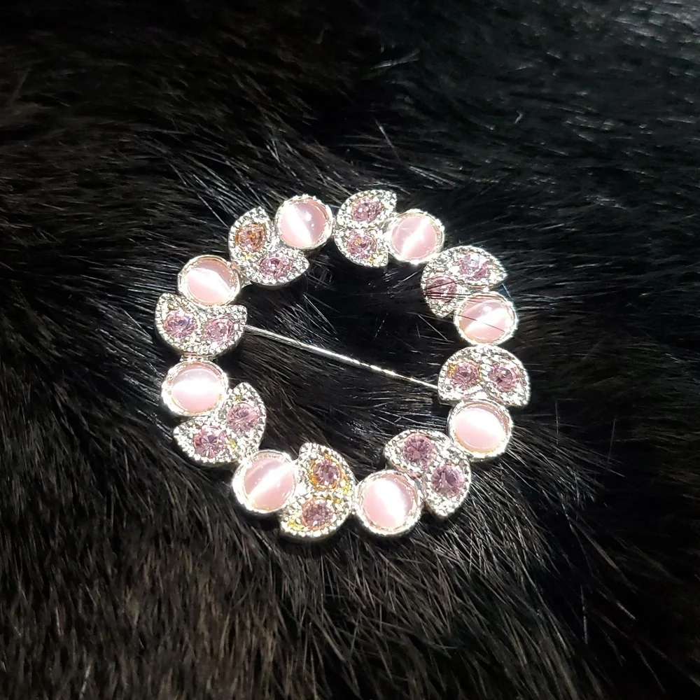 Elegant Pink Gems Floral Wreath Brooch Silver Tone Mothers Bridal
